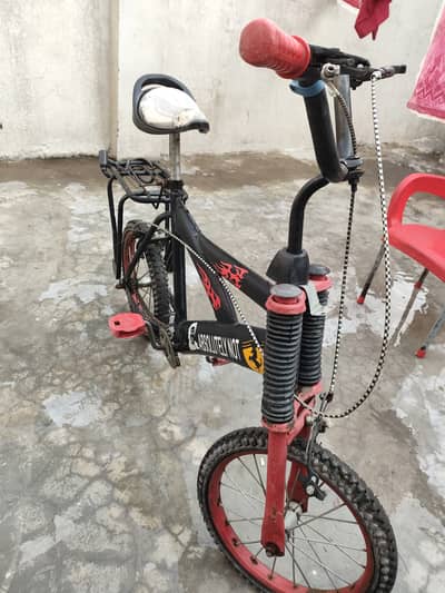 Kids cycle suitable for 5 to 7 years