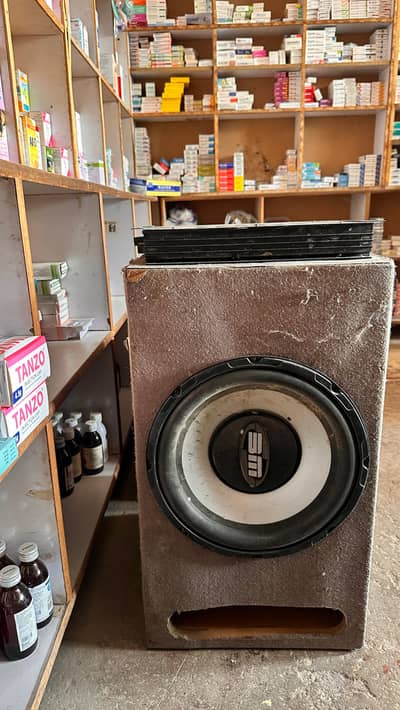 woofer and amp