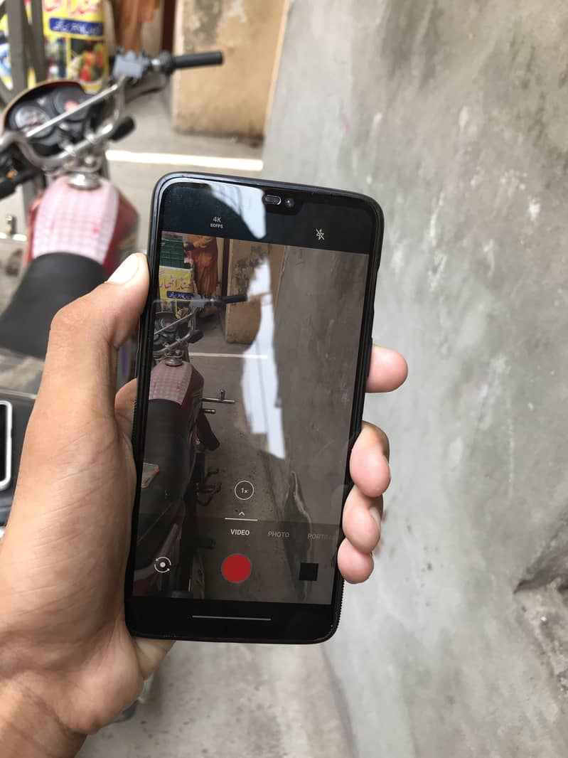 One Plus 6 0