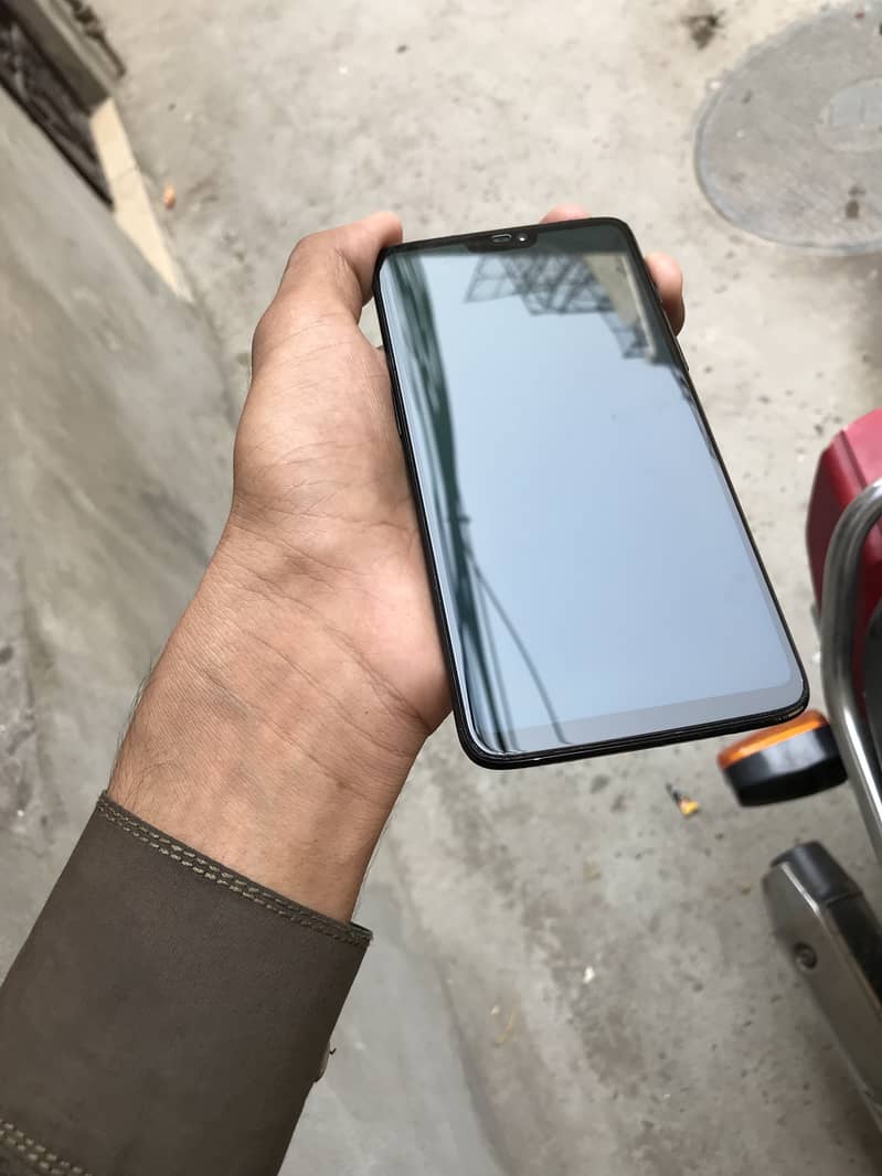 One Plus 6 8