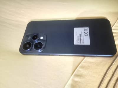 OPPO Reno 15 5G available for sale in excellent condition.