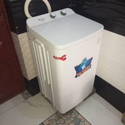 Dawlance 9000 WM Spinner - Unused Machine