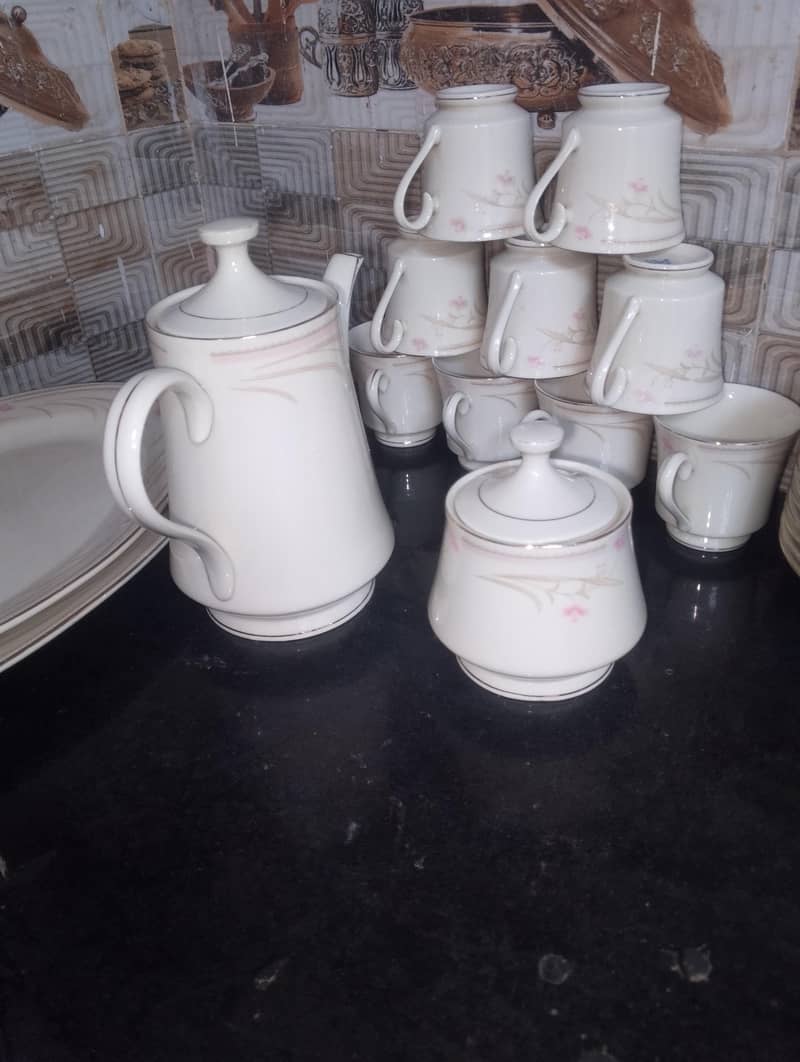 dinner set 3