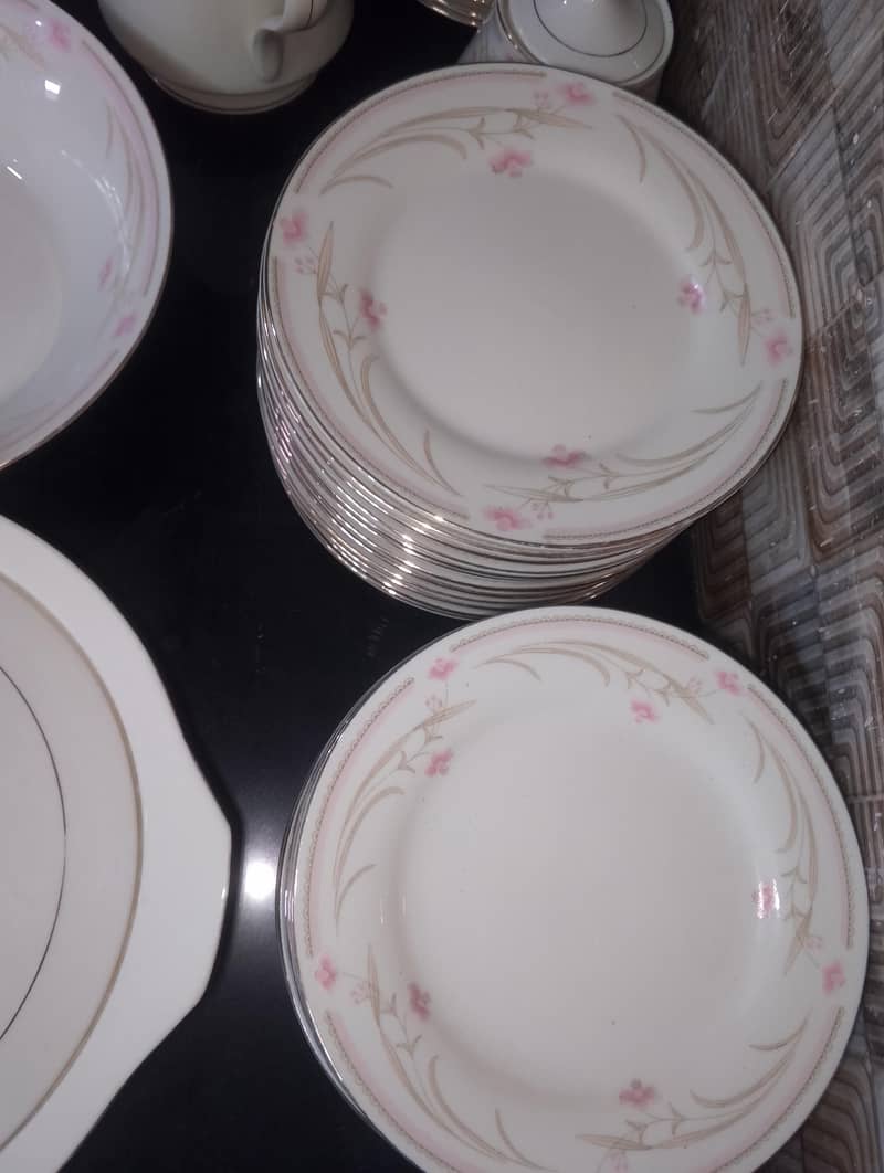 dinner set 10