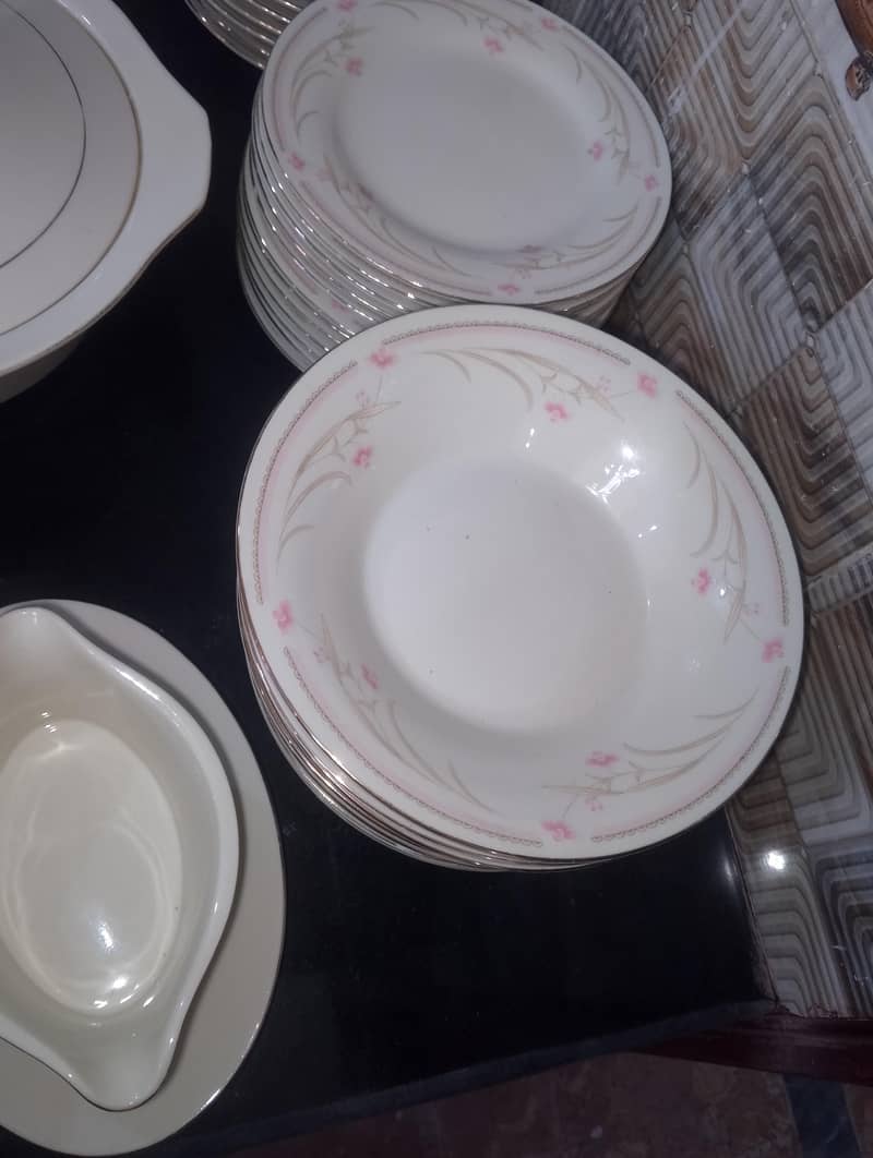 dinner set 12