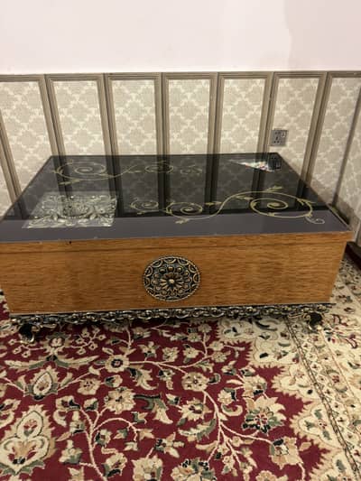 Table for sale brand new