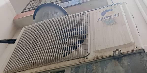 GREE AC for sale( Non inverter)
