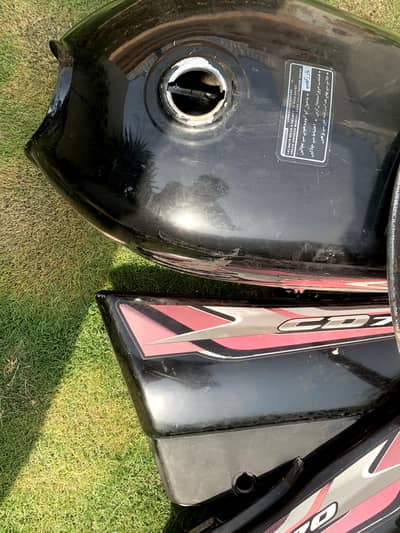 70 bike tanki tapy for sale condition 10/10