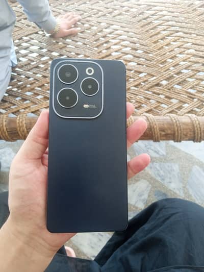 Infinix Hot 40