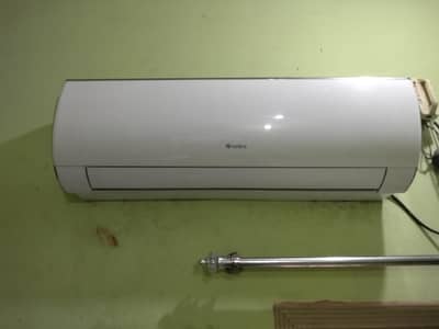 ac gree 1. ton ton DC inverter heat and cool/0323/4811011/