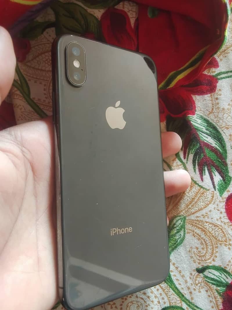 Apple iPhone X 3