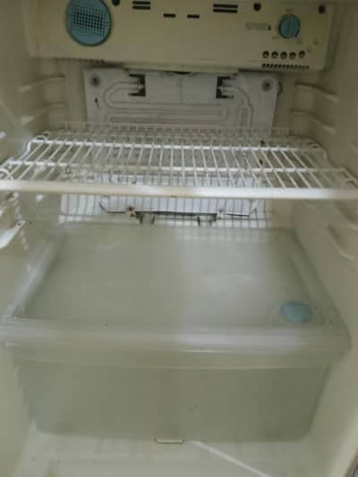 good running condition refrigerator