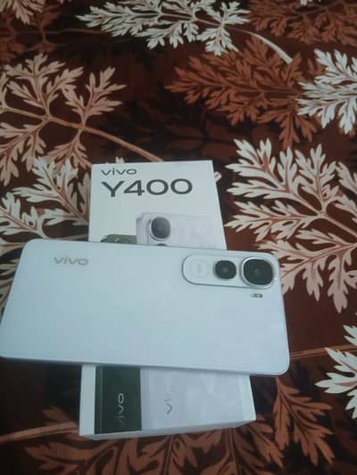 vivo Y400.8 GB 256 GB. . 03004397733=03164152186