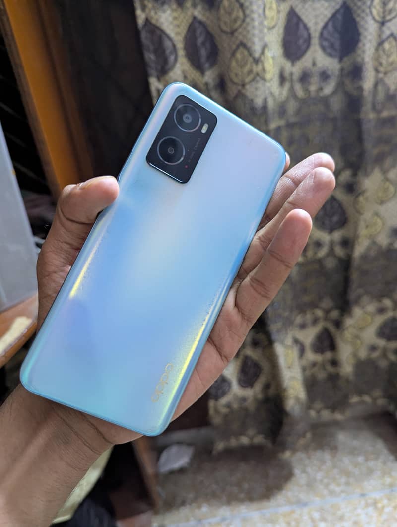 OPPO A76 7
