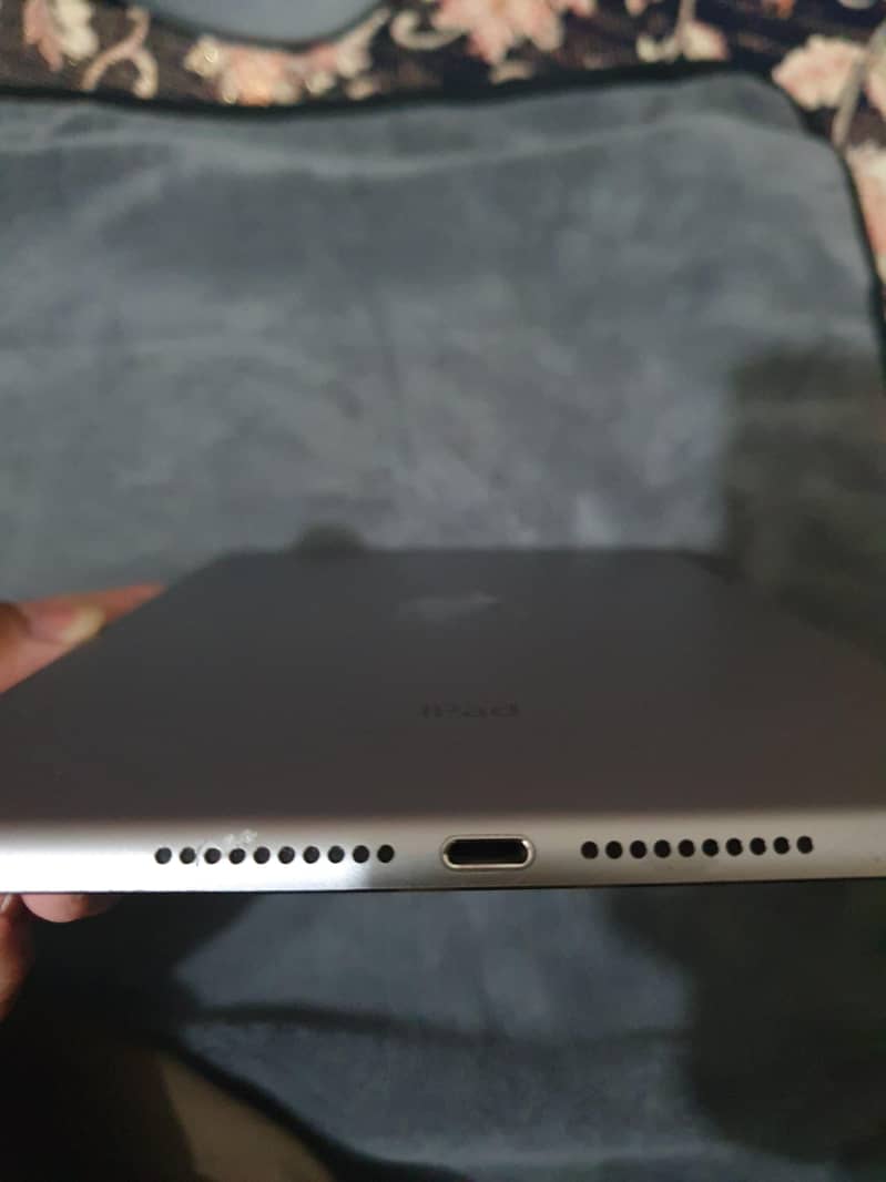 ipad mini 4 7