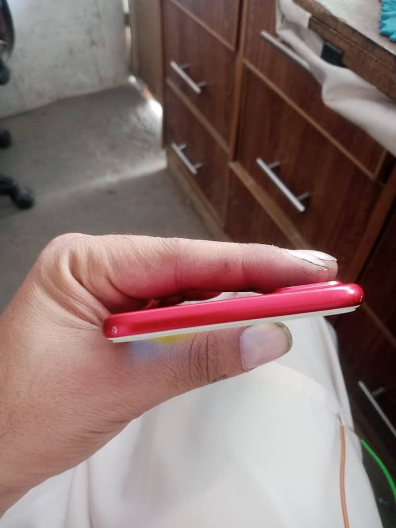 Apple iPhone 7 Plus 3