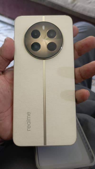 Realme 12 Plus 8+8/256 5g 67 w charger fresh condition
