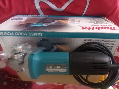 angle grinder. . m9509b