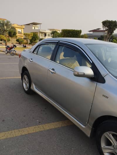 Toyota Corolla GLI 2012