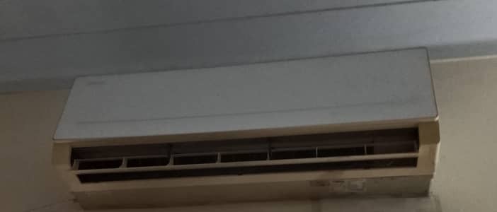 Galanz Ac 1.5 Ton New Condition