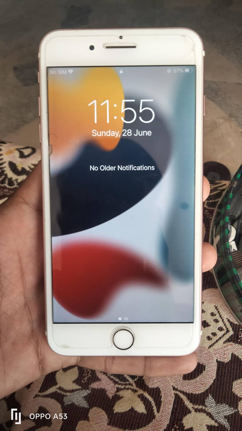Apple iPhone 7 Plus 1