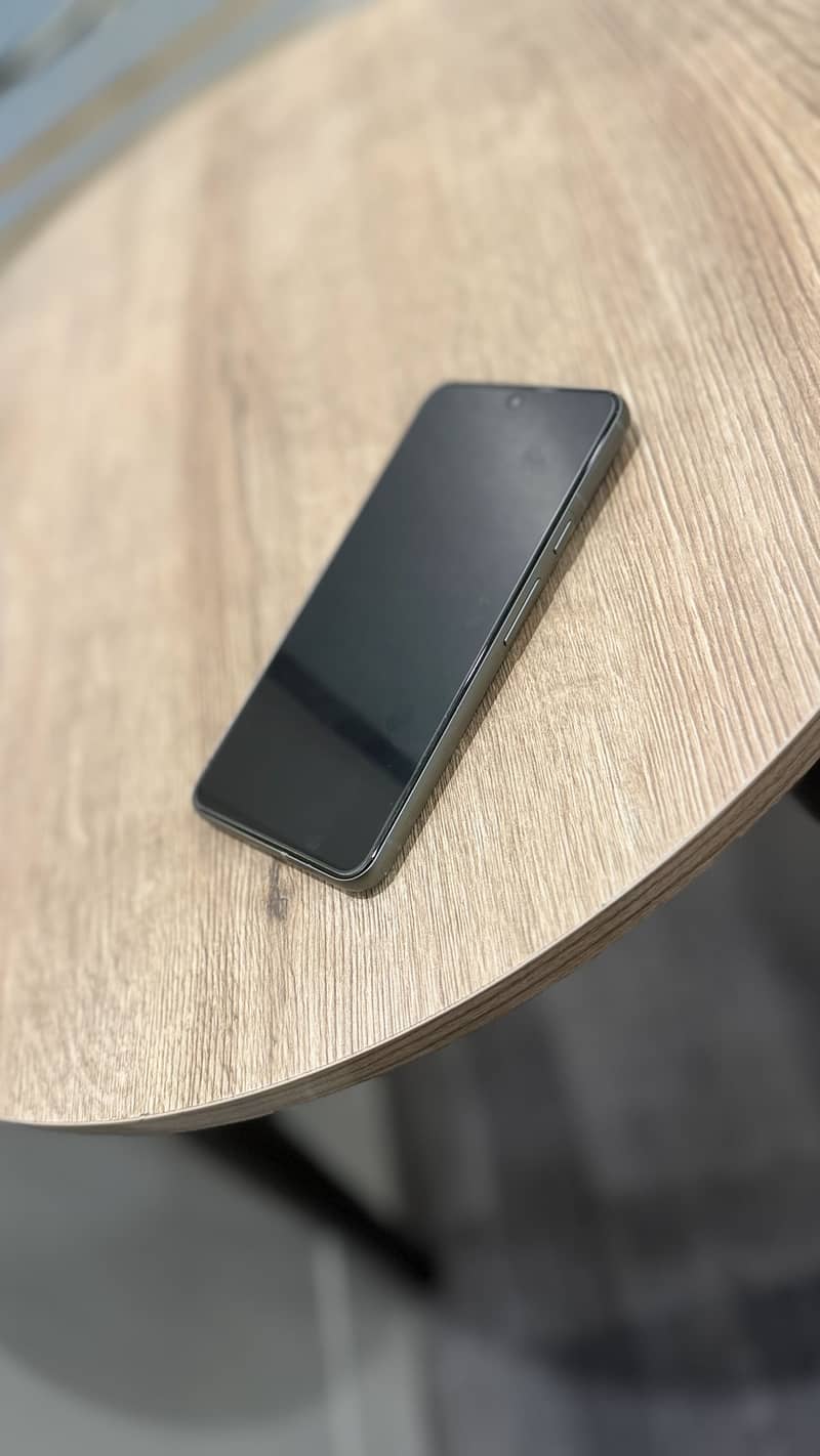 Google Pixel 8 2
