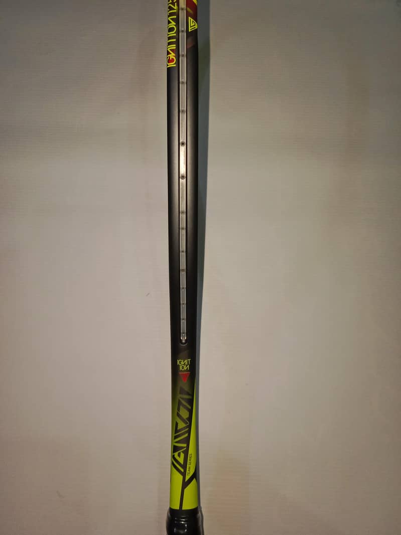 Head Ignition 125 Squash Racket–Graphite 1