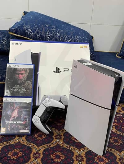 Playstation 5 Just 1 month use full clean condition