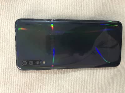Samsung Mobile A70