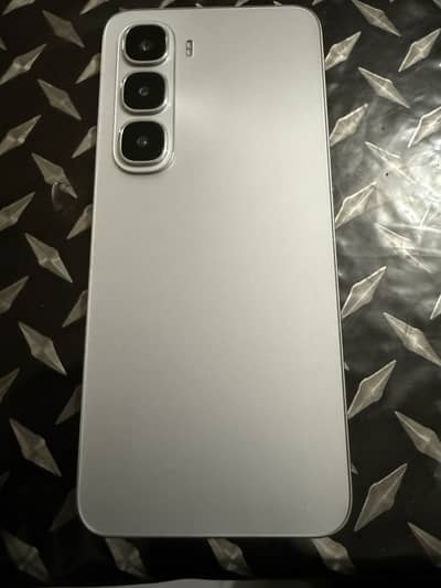Infinix hot 60i