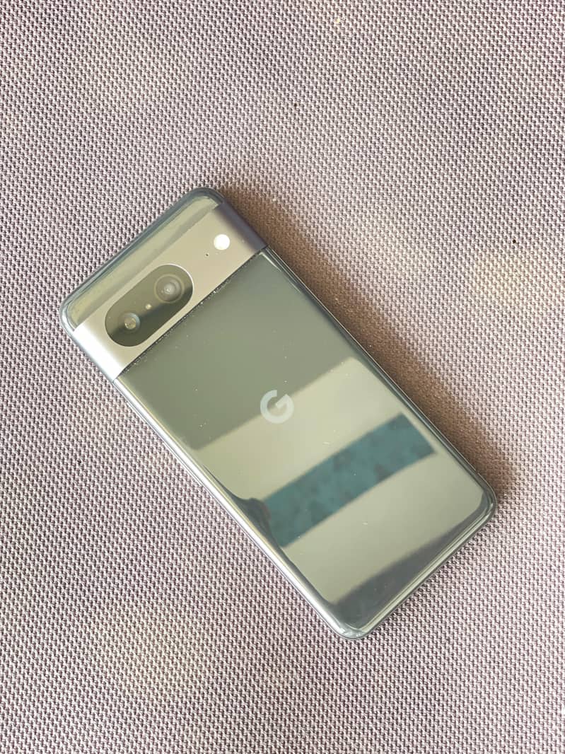 Google Pixel 8 1