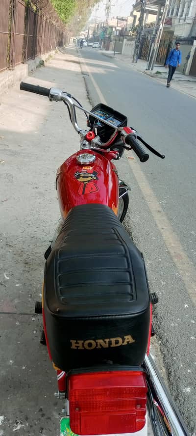 Best condition bike 125