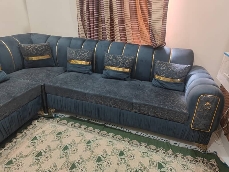 7 sitter Sofa 3