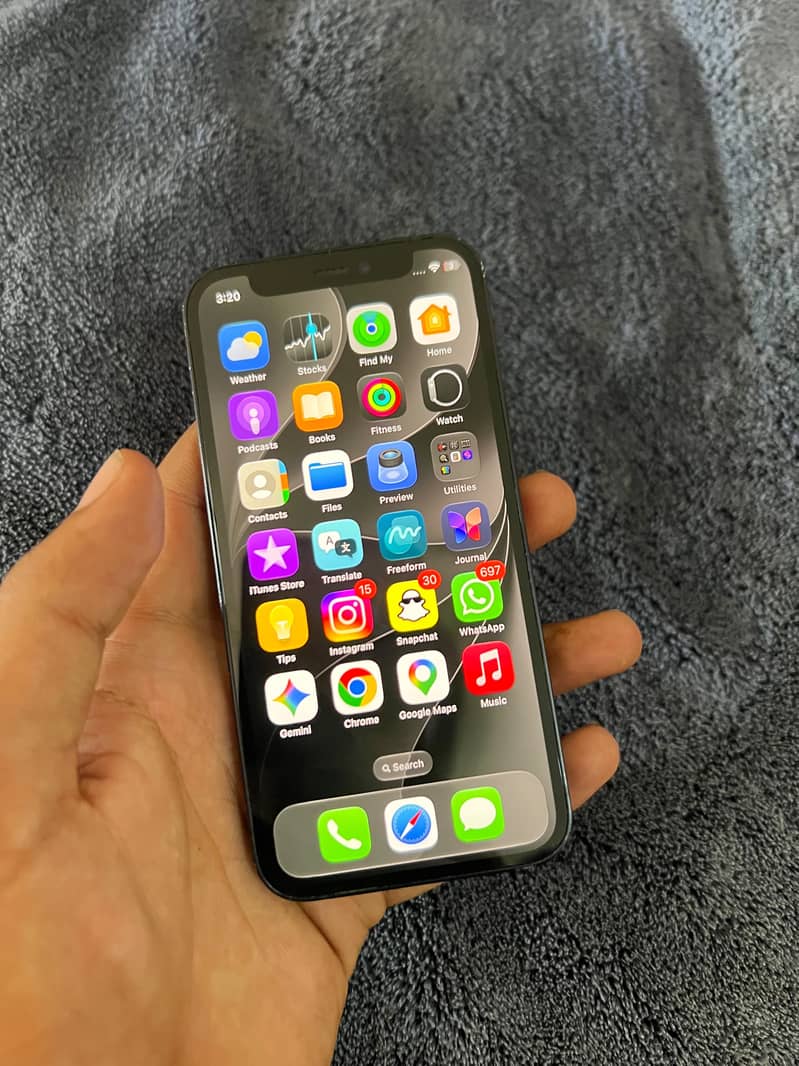 Apple iPhone 12 mini 3