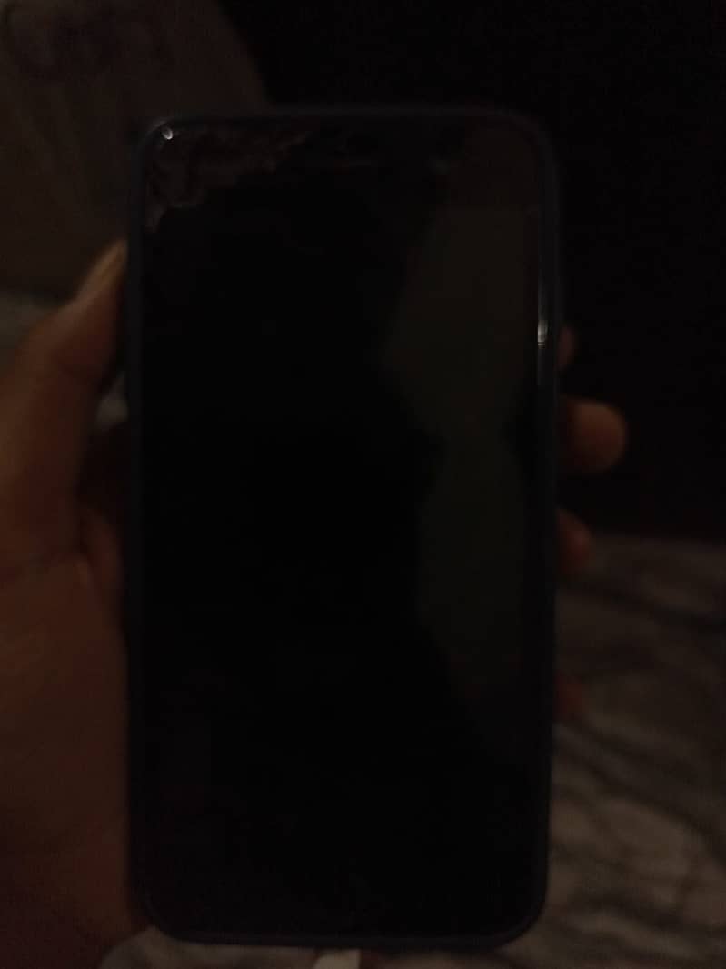 Apple iPhone 8 Plus 4