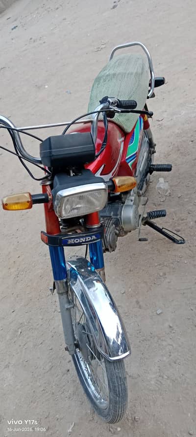 Honda Cd 70 2018 Model Demond 68
