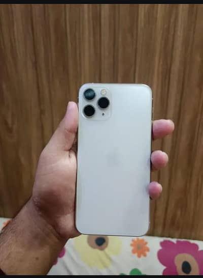 Apple iPhone 11 Pro  (FU , 256gb and waterpack)