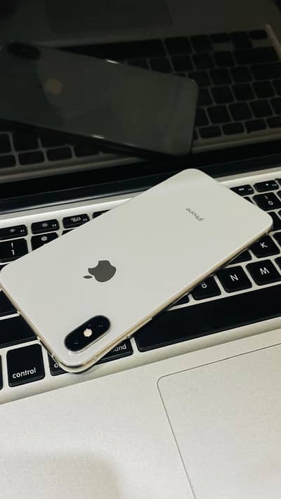 Apple iPhone XS Max