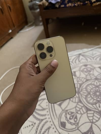 Apple iPhone 14 Pro