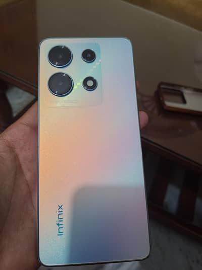 Infinix Note 30