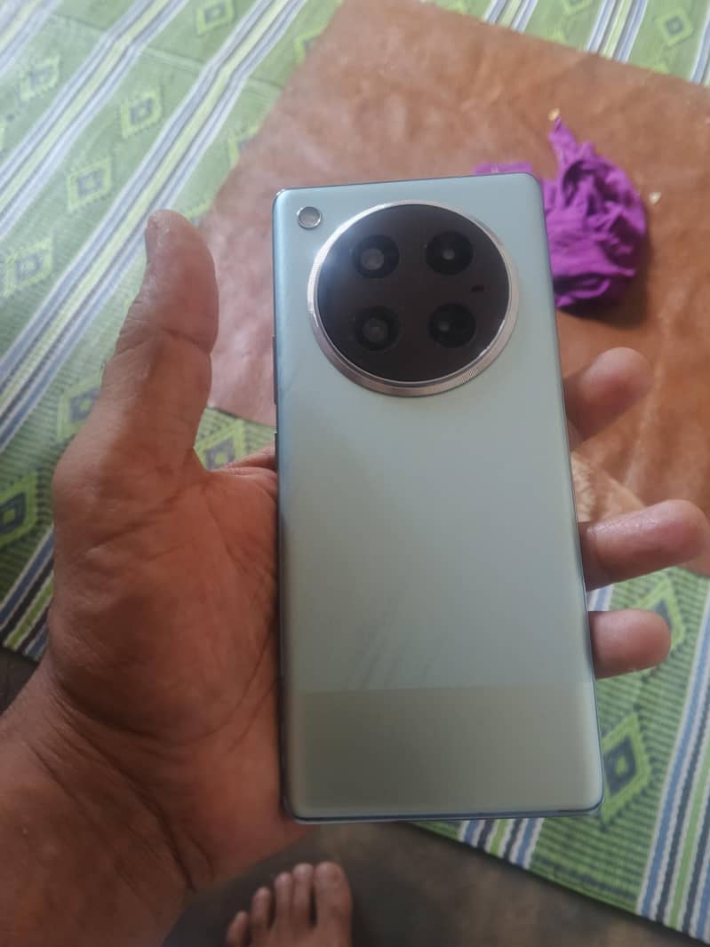Infinix Zero 40 3
