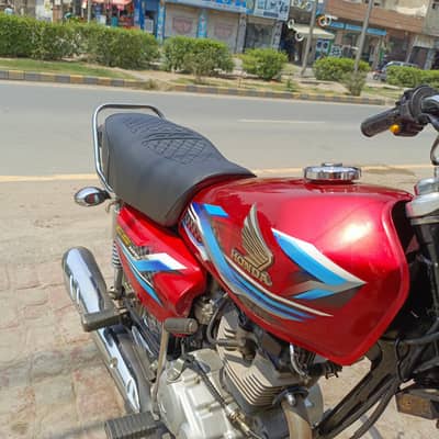 Honda 125 total jeniun 2024 model neat and clean condition 03174045890