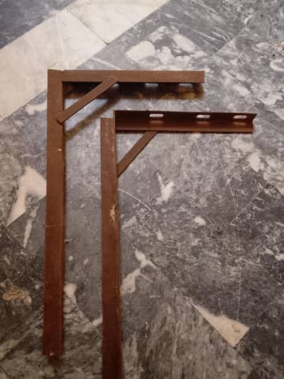 Ac Outdoor wall stand