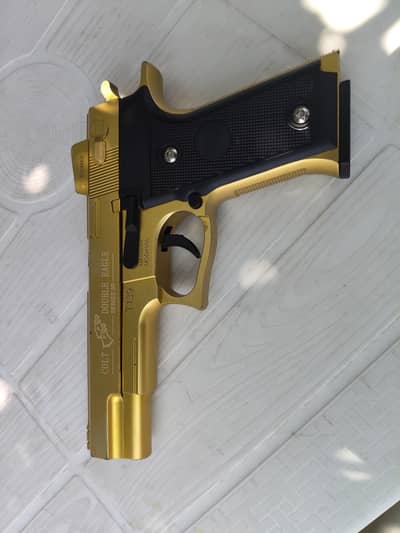 metal gun