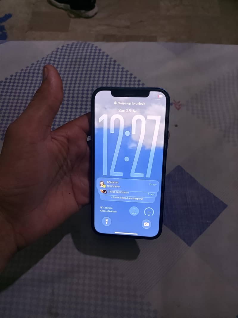 Apple iPhone 12 7