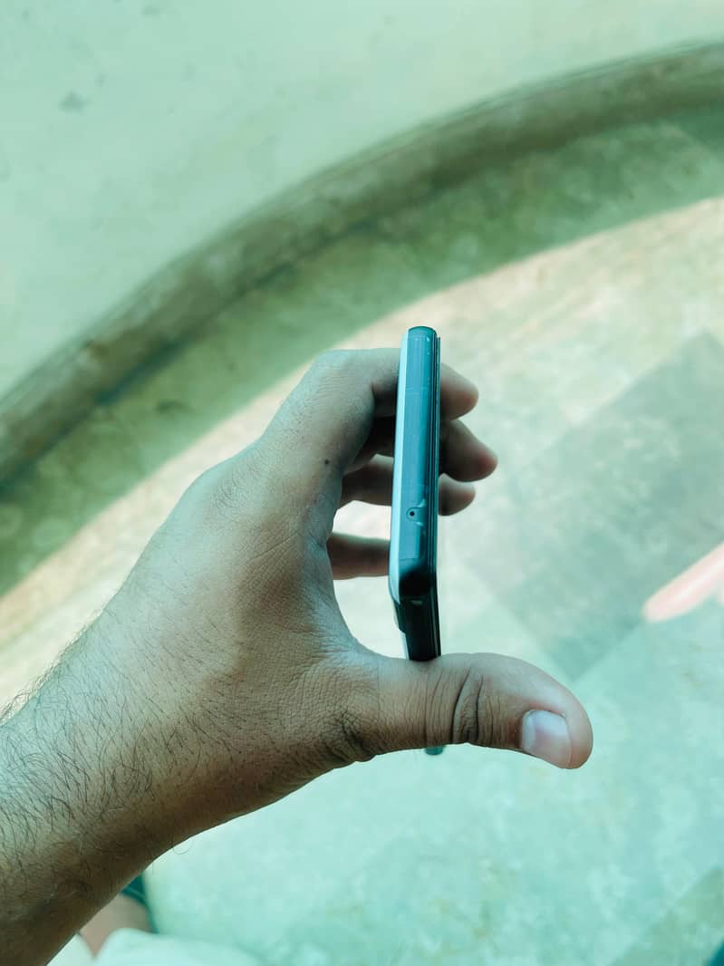 Google Pixel 6a 3