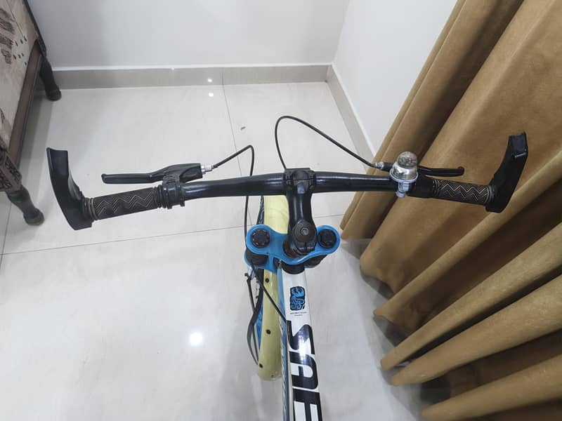 IMPORTED BICYCLE 13