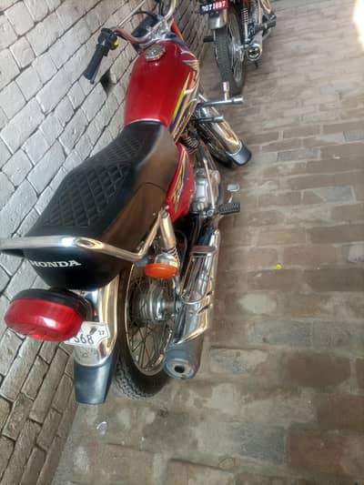 honda 125/17 model