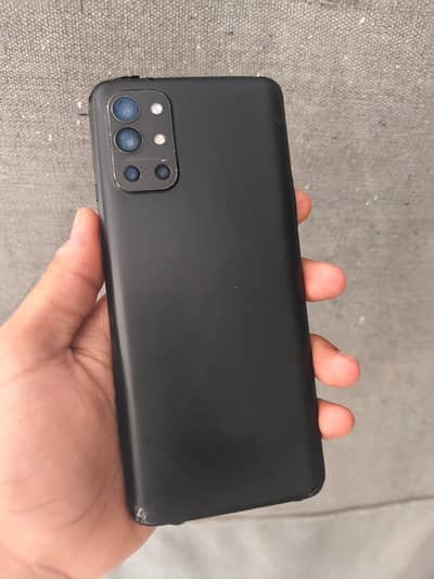 One Plus 9R