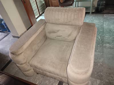 sofa set new condition urgent for sale 3 2 1 1 ( 7 seater sofa )